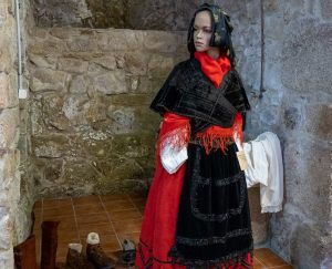 concello-de-tui-2021-mostra-traxe-tradicional-04